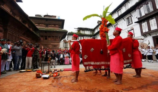 बडादसैँ : नौ दिन नौ दुर्गाको पूजा